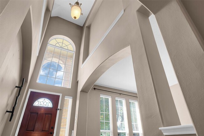 Foto del edificio - 25525 Oakhurst Forest Dr