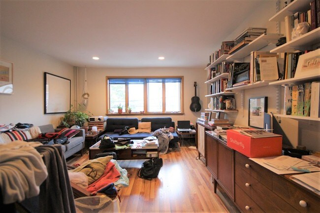 Foto del edificio - 298 Ainslie St