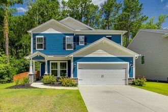 Building Photo - 301 Serengeti Blvd