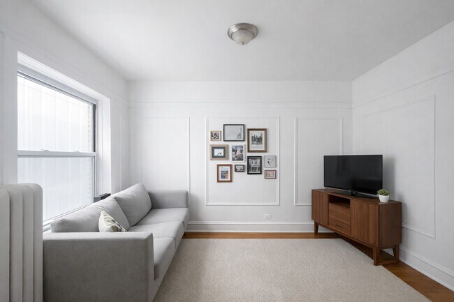 Foto del edificio - 679 W Wrightwood Ave