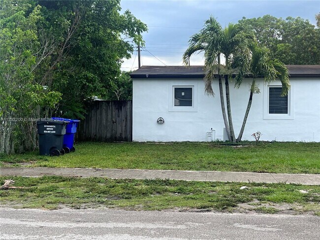 Foto del edificio - 1520 N 70th Ave