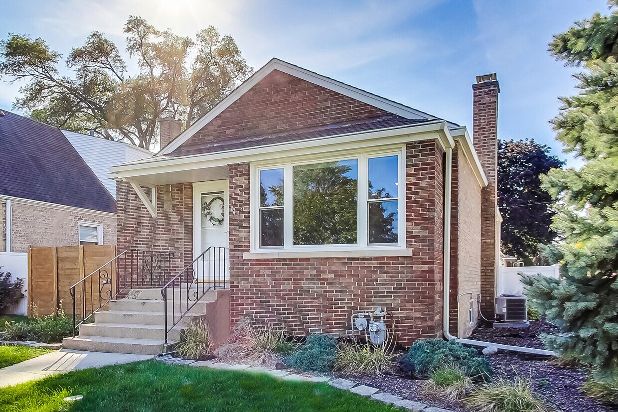 Foto principal - 7656 N Olcott Ave