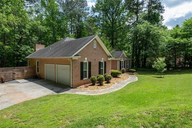 Foto del edificio - 1784 Brittany Chase NW