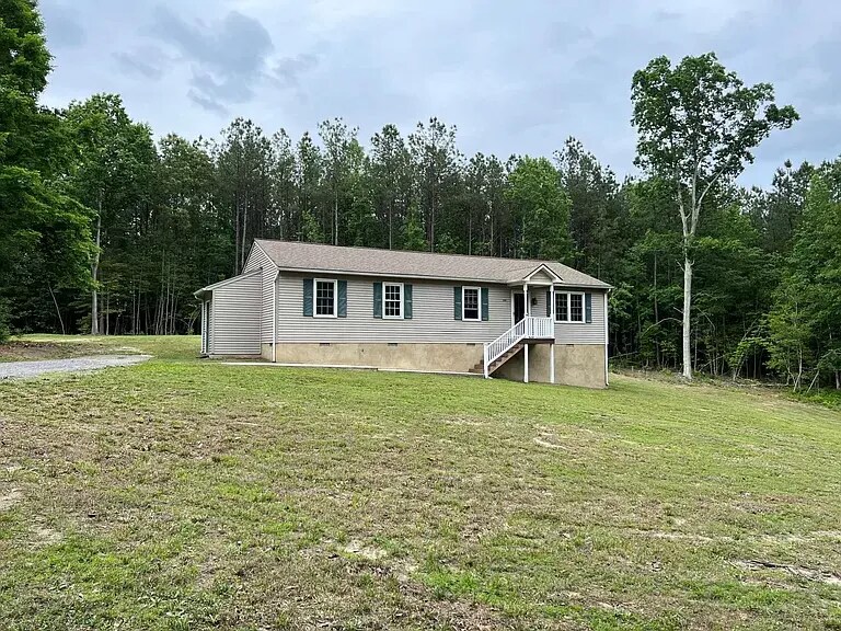 Building Photo - 1124 Spain Dr