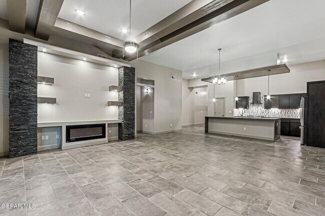 Foto del edificio - 12365 Desert Pine Ave