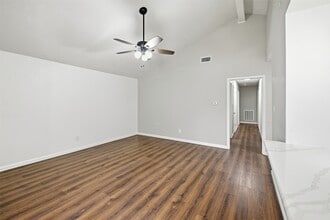 Building Photo - 11935 Langdon Ln