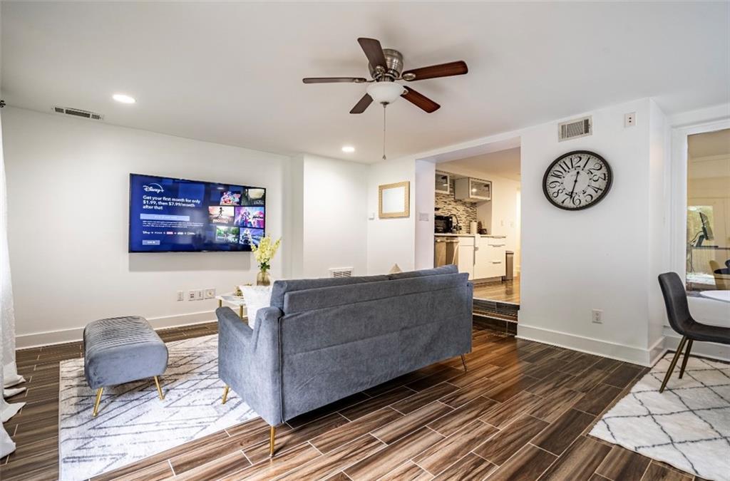 Foto principal - 1399 N Druid Hills Rd