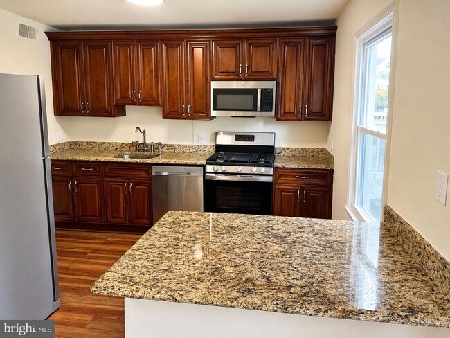 Foto del edificio - 5530 Kendrick Ln