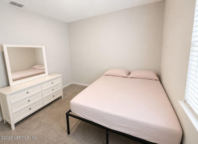 Foto del edificio - 3419 Islewood Ct