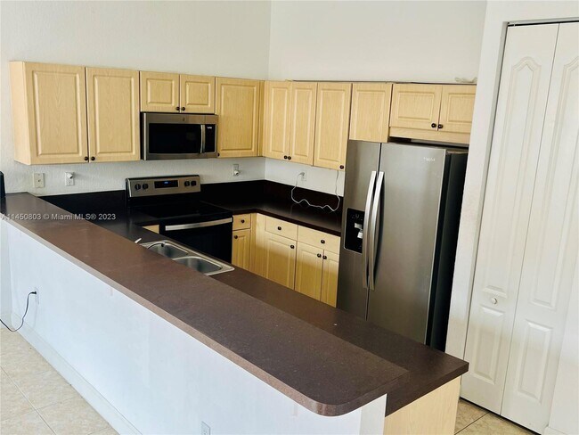 Foto del edificio - 14637 SW 6th St