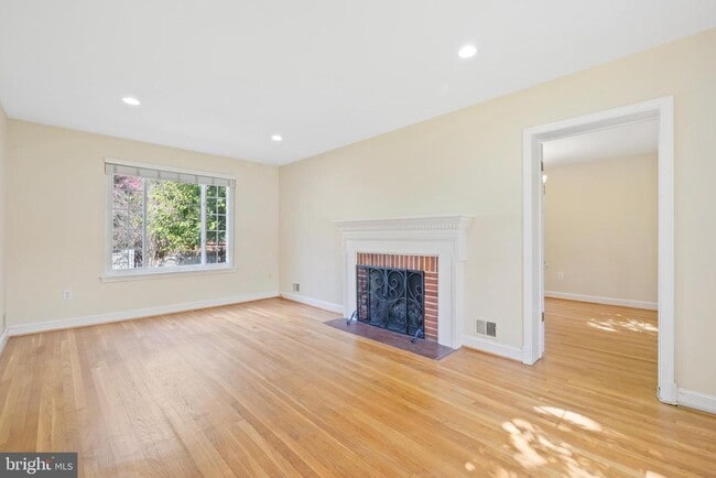 Foto del edificio - 5601 Wyngate Dr