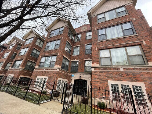 Foto del edificio - 6727 S Merrill Ave