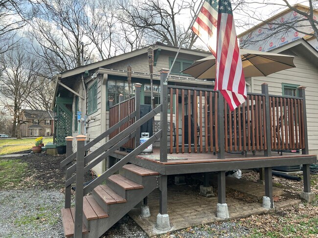 Foto del edificio - 1616 Stokes Ln