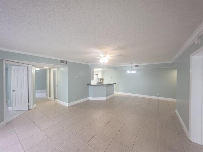 Foto del edificio - 9166 W Atlantic Blvd