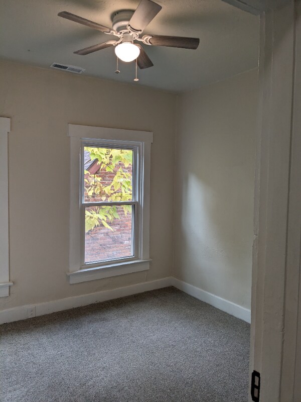 112 Jones St Unit 112, Dayton, OH 45410 Room for Rent in Dayton, OH
