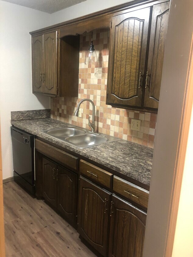 217 Brian Rd Unit 217, Elk City, OK 73644 Apartments in Elk City, OK