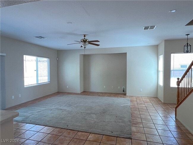 Building Photo - 11260 Woodland Violet Ave