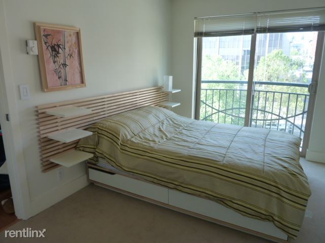 Building Photo - 1 br, 1 bath Condo - 120 1st Ave S