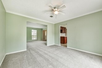 Building Photo - 818 Noble Springs Rd