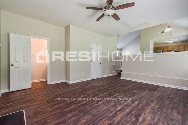 Foto del edificio - 2536 Columbia Crossing Ct