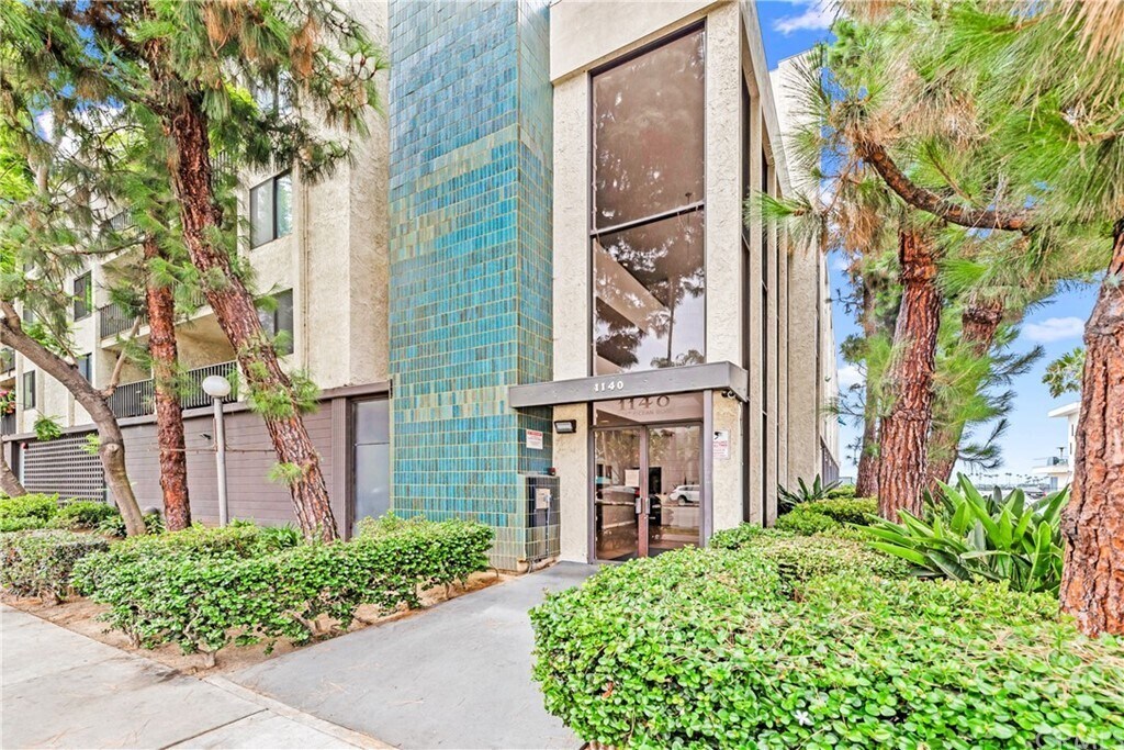 1140 E Ocean Blvd Unit 205, Long Beach, CA 90802 Condo for Rent in