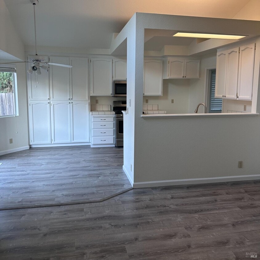 Primary Photo - 1514 Mallory Pl