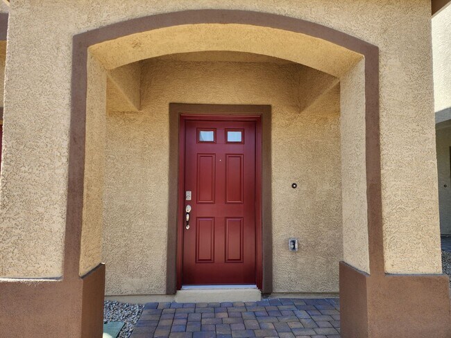 Building Photo - 4551 Merlot Hls Ave