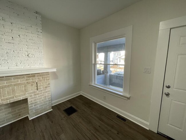 Building Photo - 155 E Woodrow Ave