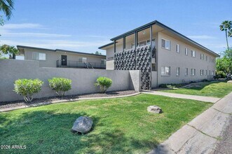 Building Photo - 6544 N 12th St
