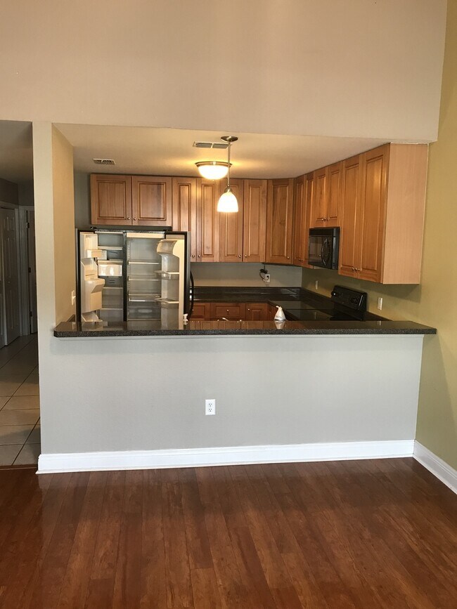 Photo - Gorgeous 3/3 Townhome!