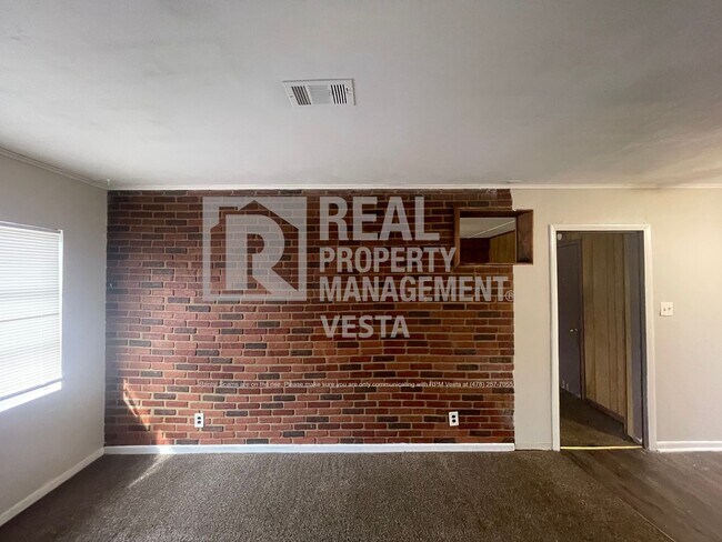 Foto del edificio - 4342 Pinedale Dr