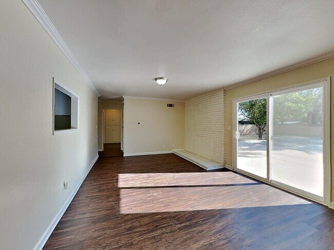 Foto del edificio - 21736 Bryant St