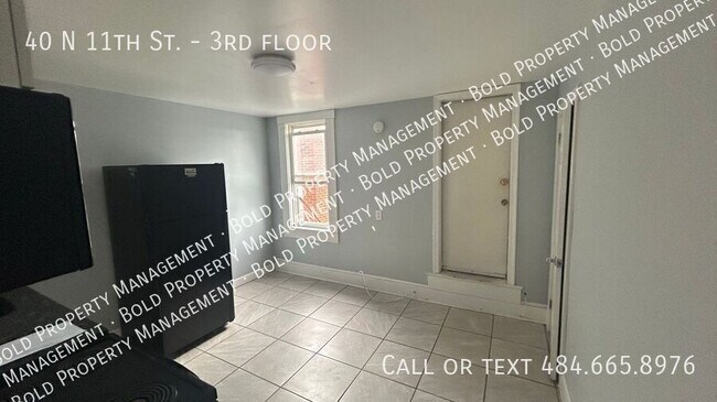 Foto del edificio - 40 N 11th St