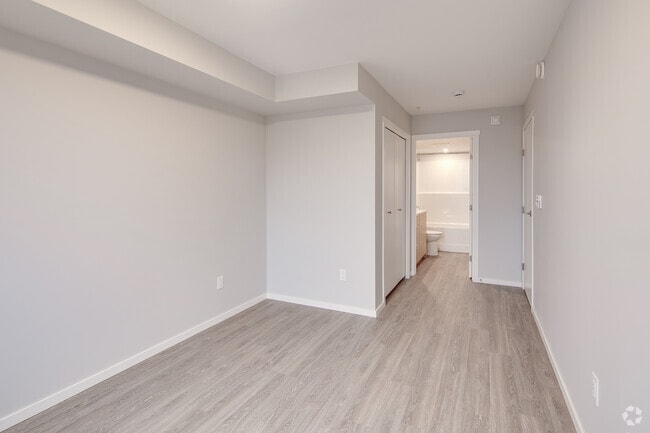 2BR, 2BA - 834SF - Primary Bedroom - Bray Park Apartments