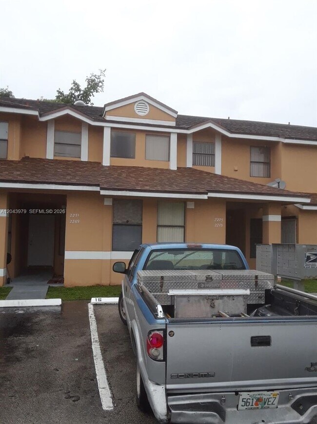 Building Photo - 2271 SW 80th Terrace