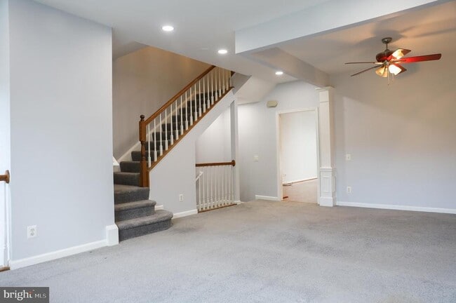 Building Photo - 6324 Locust Tree Ln