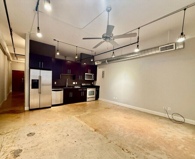 Foto del edificio - 831 S Flores St