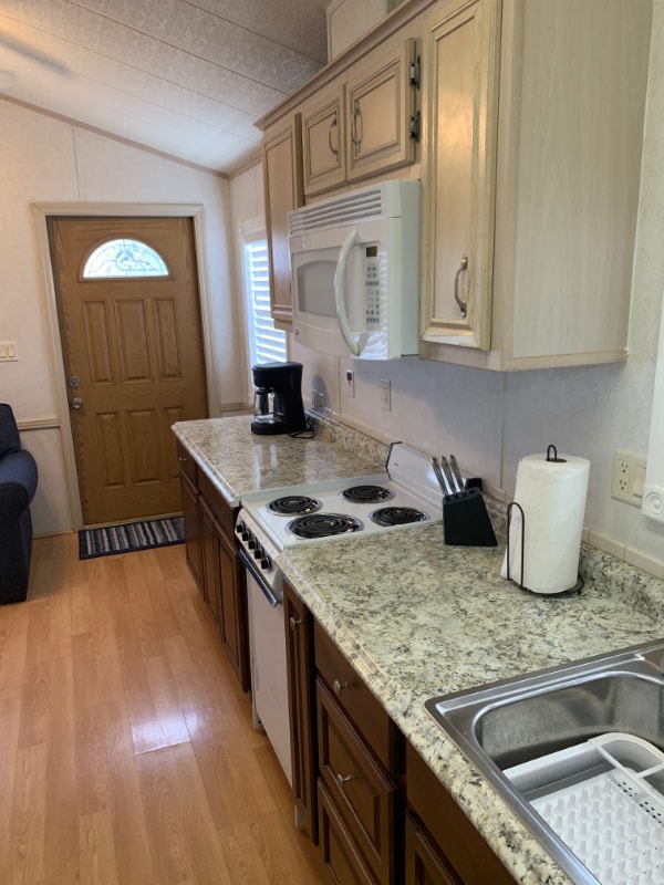 Foto del edificio - 2580 NE Indian River Dr