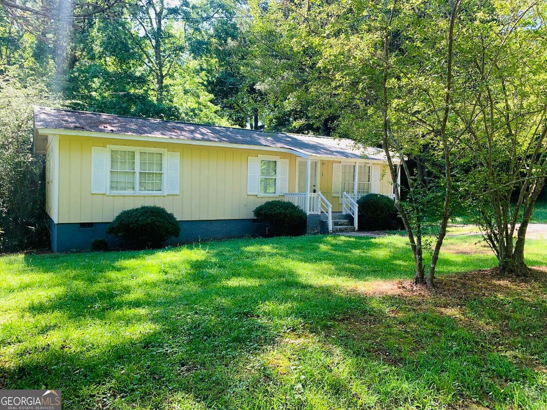 Foto principal - 139 Jack Russell Rd