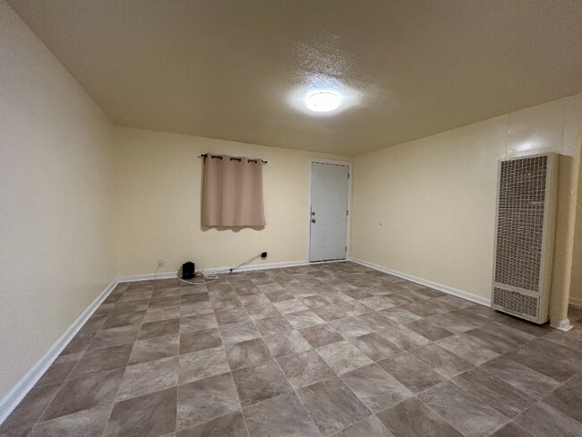 Foto del edificio - 1024 Maple St