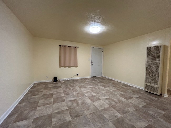 Building Photo - 1024 Maple St