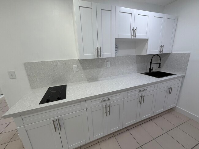 Foto del edificio - 11134 SW 6th St