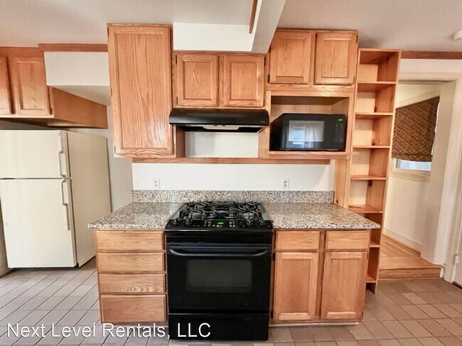 Building Photo - 4 br, 2.5 bath House - 4702 Harvard Road