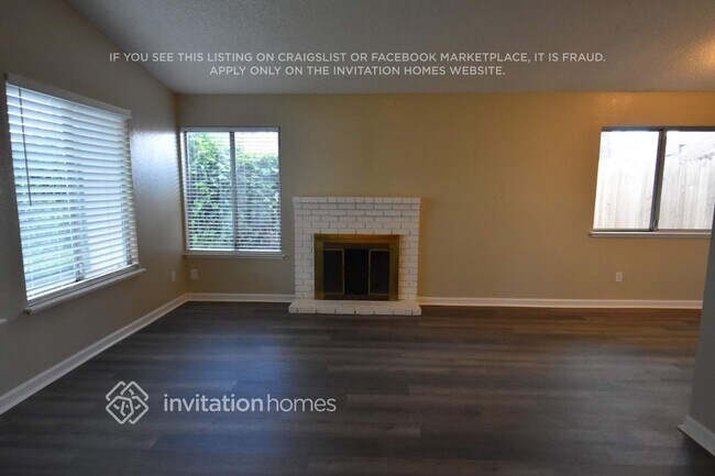Foto del edificio - 9905 Country Oak Ct