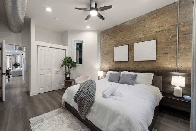 Foto del edificio - 1543 N Claremont Ave