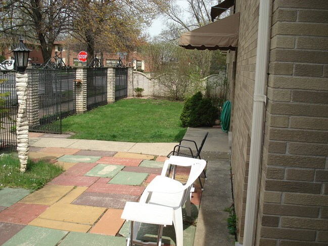 Foto del edificio - 10625 W Cermak Rd