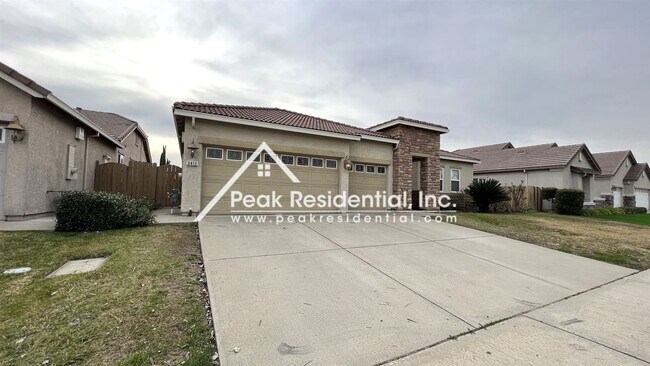 Foto del edificio - 4 br, 3 bath House - 3412 Noblessa Way
