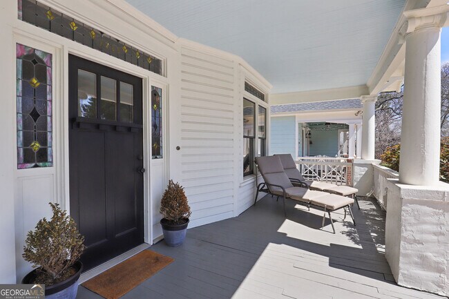 Building Photo - 1212 Merlin Ave SE