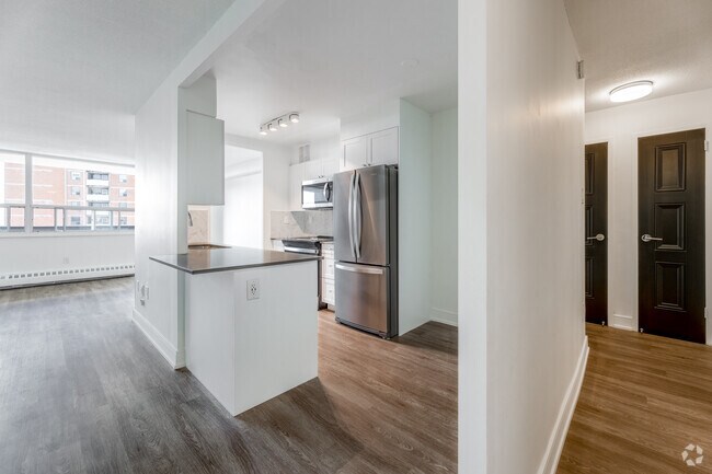 1 chambre, 1 salle de bain - 829 pi2 - Cuisine - 580 THE EAST MALL