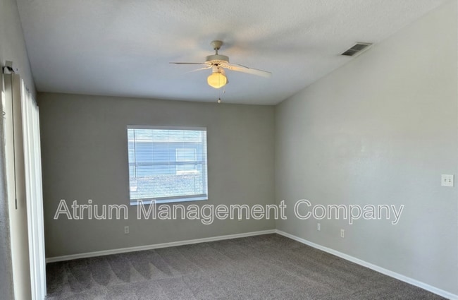 Foto del edificio - 116 W 19th St